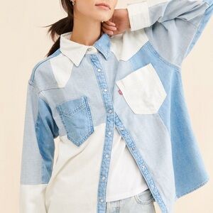 Levi's Light Blue and White Denim Shirt Donovan Western Shirt Medium